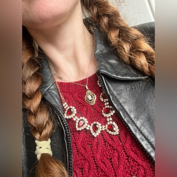 Meet your Posher, Peggy sue - Picture 4 of 9